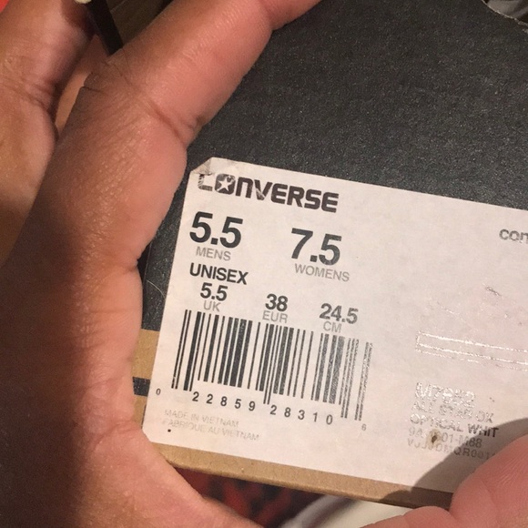 Converse - Picture 7 of 7